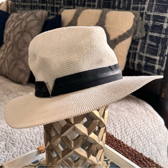 Vince Camuto Panama Hat | white w/ black ribbon | one size - Picture 8 of 8